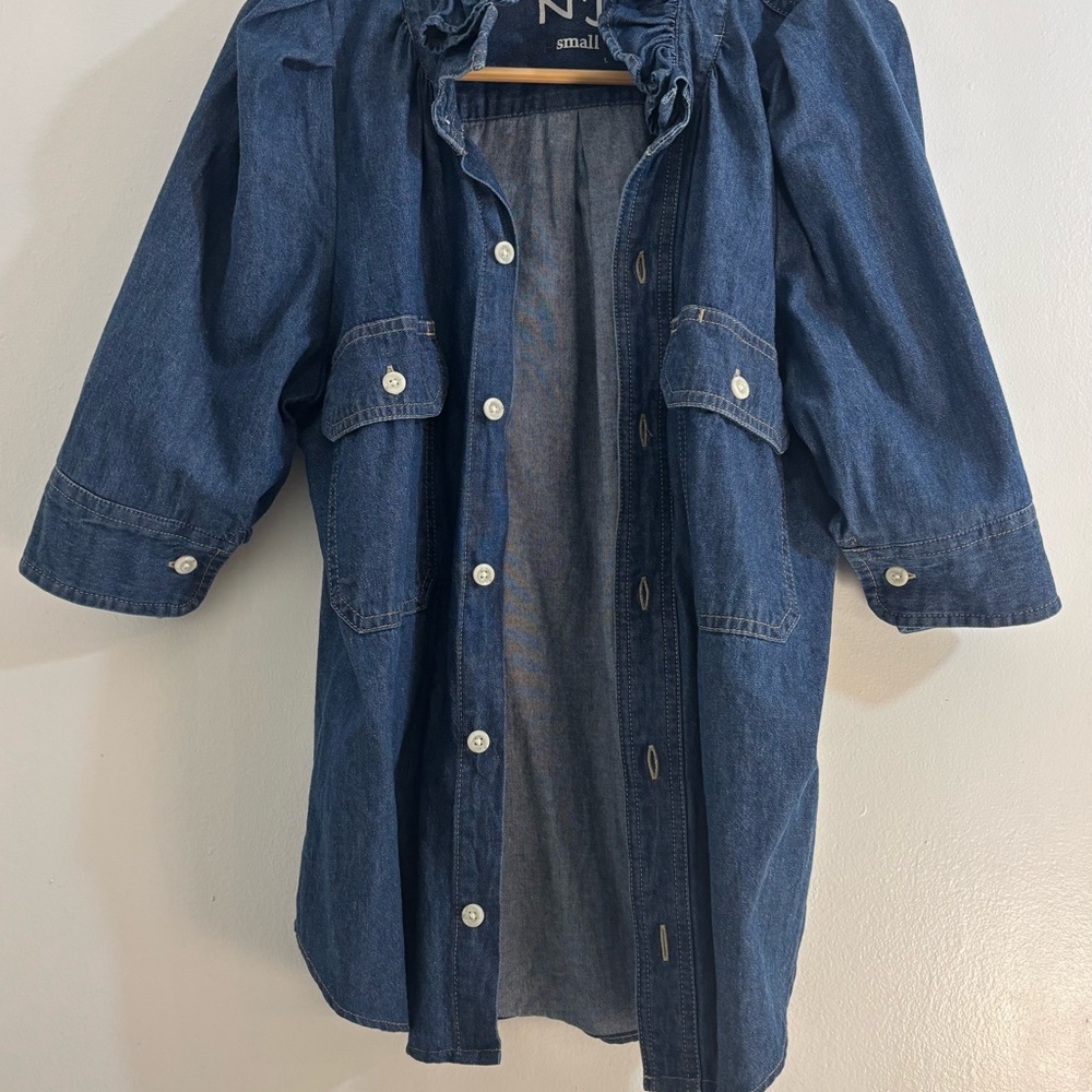 KMJ Signature Ruffle Collar Denim Botton-Down Shirt with 3/4 Sleeves, Size Small